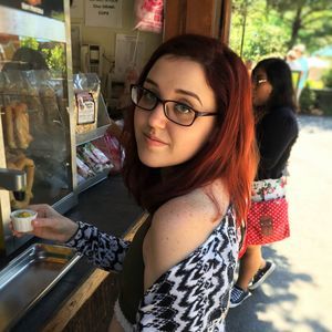 Meet your Posher, Casey